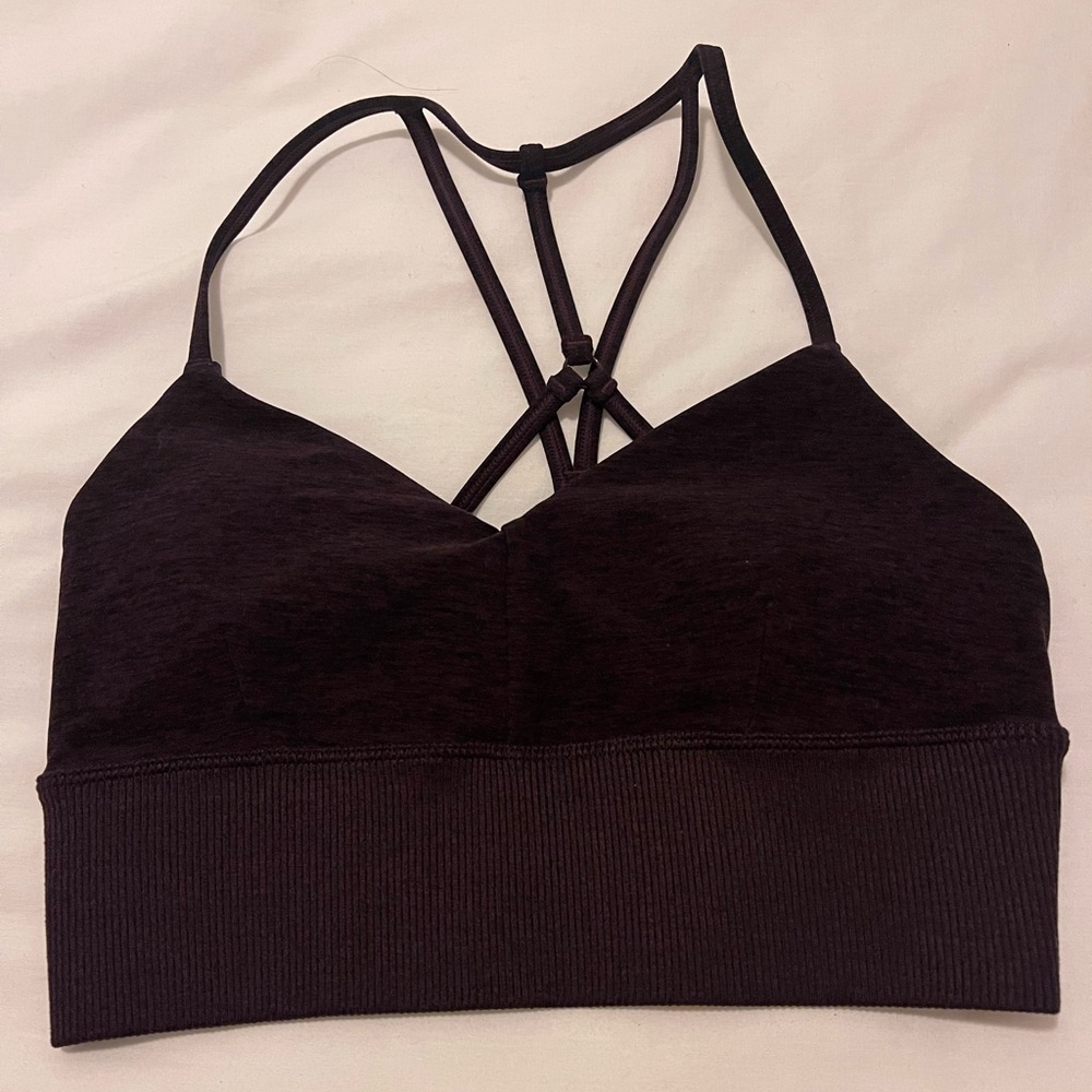 Alo yoga lavish bra xs cranberry